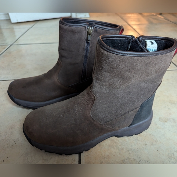 Men's UGG boots - Picture 1 of 6